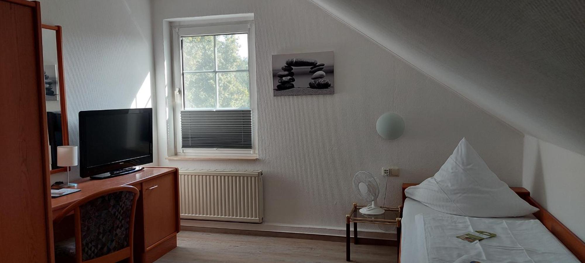 Hotel Am Meilenstein Dunkelforth Екстер'єр фото